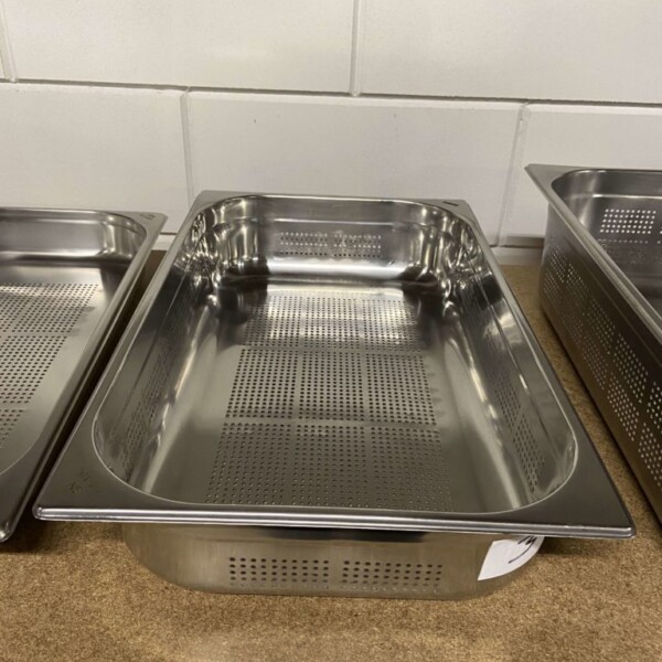 Stainless steel Perforated Gastronorm Tray GN Tray 1/1 Depth 100 mm Catering