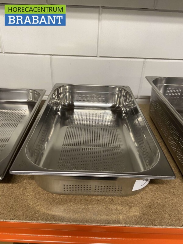 Stainless steel Perforated Gastronorm Tray GN Tray 1/1 Depth 100 mm Catering