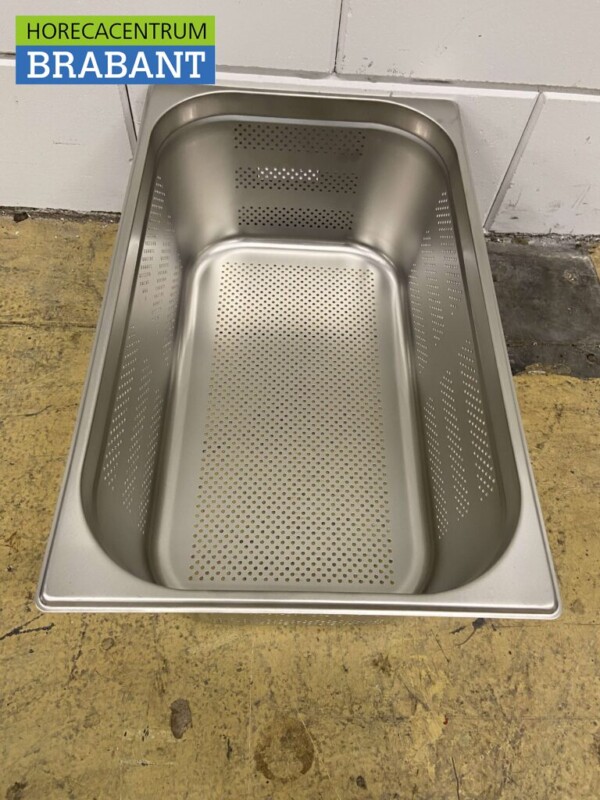 Stainless steel Perforated Gastronorm Tray GN Tray 1/1 Depth 200 mm Catering - Image 2