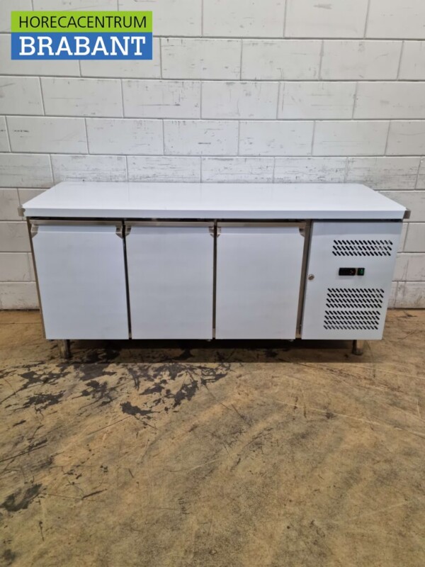 Stainless steel HCB Refrigerated Workbench 3 doors 179,5 cm 230V Horeca