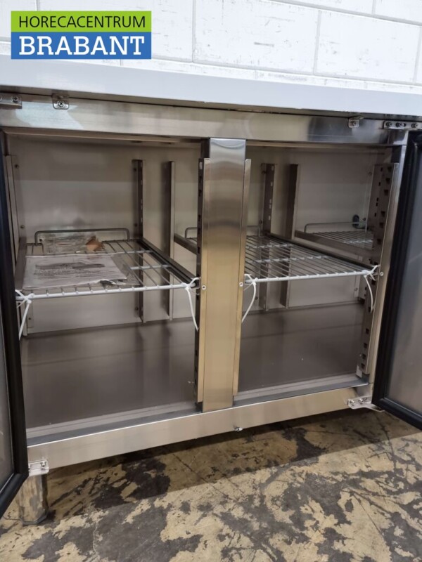 Stainless steel HCB Refrigerated Workbench 3 doors 179,5 cm 230V Horeca - Image 5