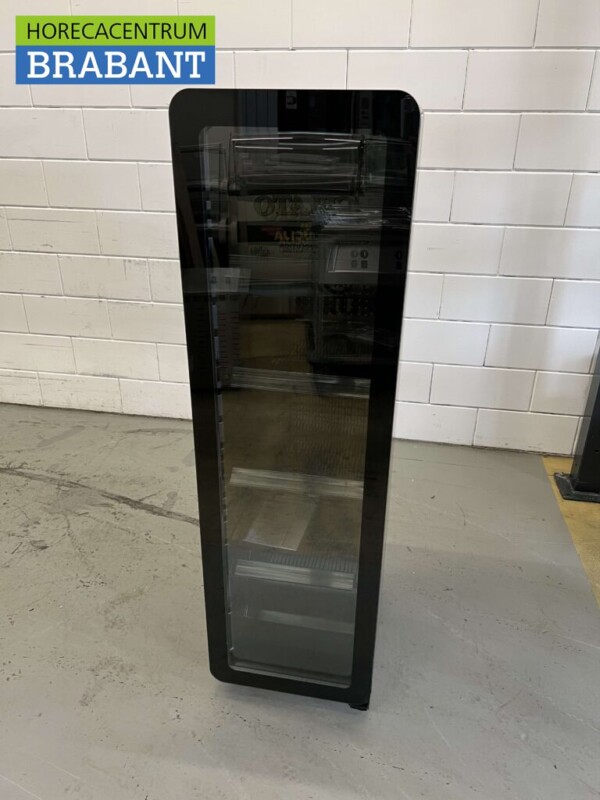 Retro Glass Door Refrigerator Beverage Refrigerator Glass Door 135 liters 230V Catering