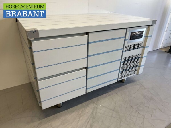Stainless steel Coreco Premium refrigerated workbench 2 drawers and 1 door 1/1 gastronorm 134,5 cm Catering - Image 3