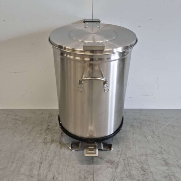 Stainless steel Saro trash can waste garbage can with foot pedal 50 liter Catering