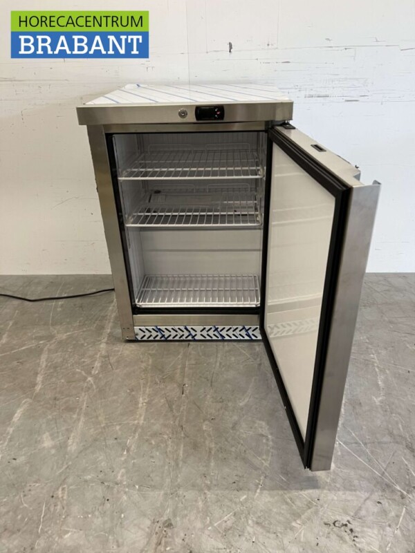 Stainless steel Refrigerator Cooling 170 liters 230V Catering - Image 4
