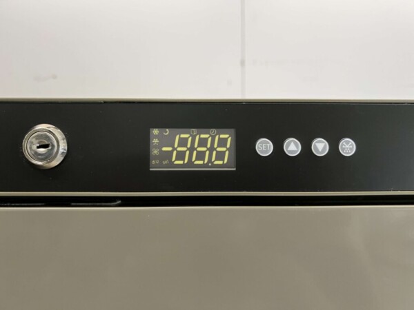 HCB ABS Refrigerator Cooling 305 liters 230V Catering - Image 6