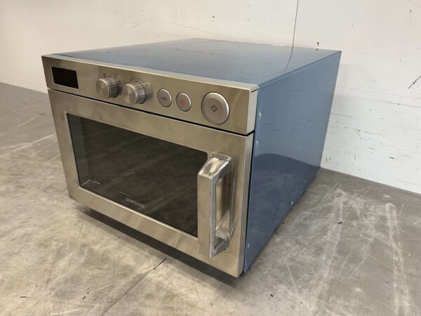 Stainless steel Microwave Samsung 1850 watts 230V Catering - Image 2