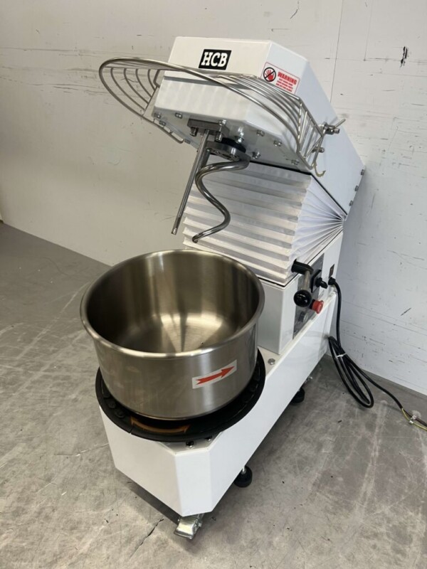 Stainless steel Mobile spiral kneader dough mixer dough mixer 20 liters 400V Horeca - Image 5