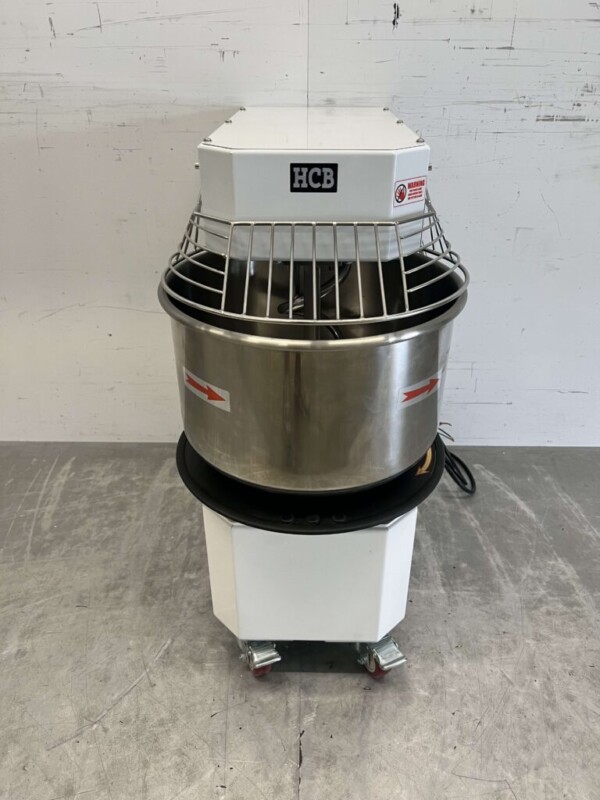 Stainless steel Mobile spiral kneader dough mixer dough mixer 30 liters 400V Horeca