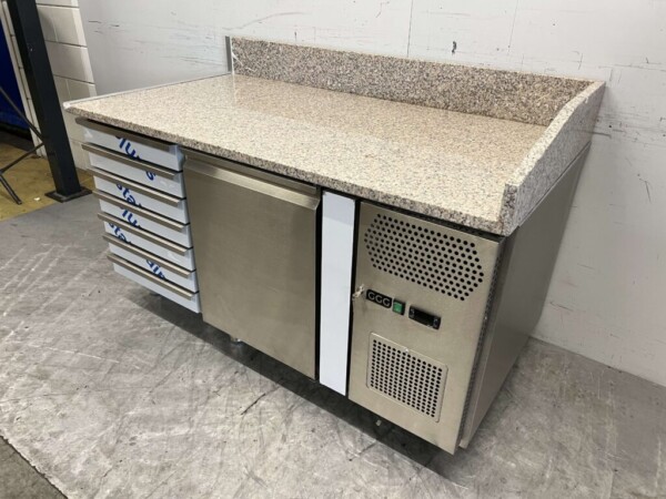 Stainless steel GGG Pizza workbench Pizza table 1 door 151,5 cm 230V Horeca - Image 2