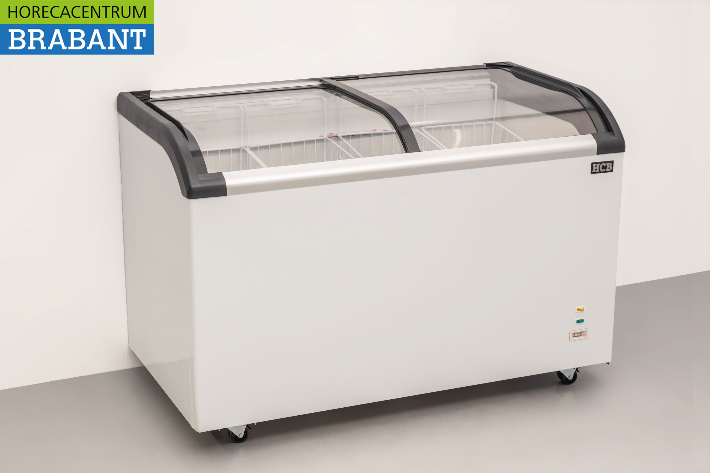 HCB Shop Freezer Freezer Chest with sliding glass lids 355 liters 230V Horeca - Image 3