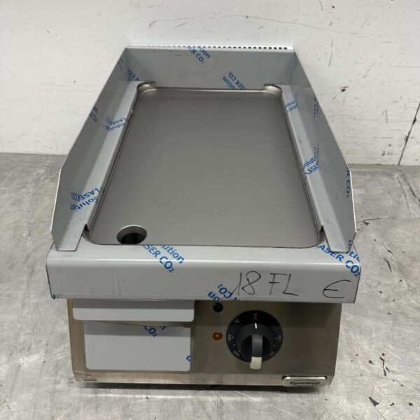 Stainless steel Combisteel griddle griddle smooth 40 cm 400V Horeca