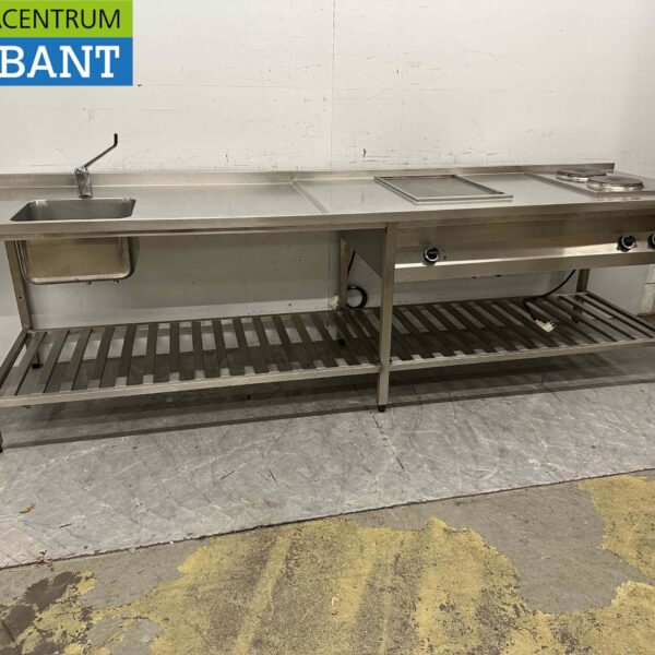 Stainless steel Baking Line Sink, electric griddle and double stove 312 cm 400V Horeca