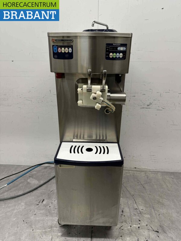 Stainless steel Nissei Soft ice cream machine Milkshake NA3331 NA-3331 400V Catering