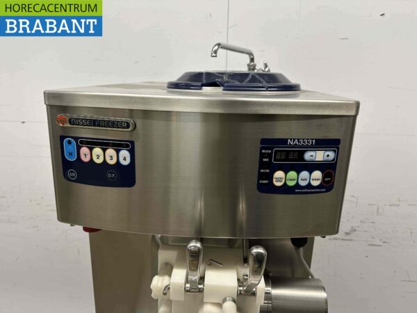 Stainless steel Nissei Soft ice cream machine Milkshake NA3331 NA-3331 400V Catering - Image 4