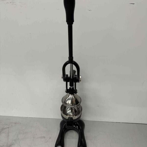 Black manual fruit press orange juicer citrus press Catering