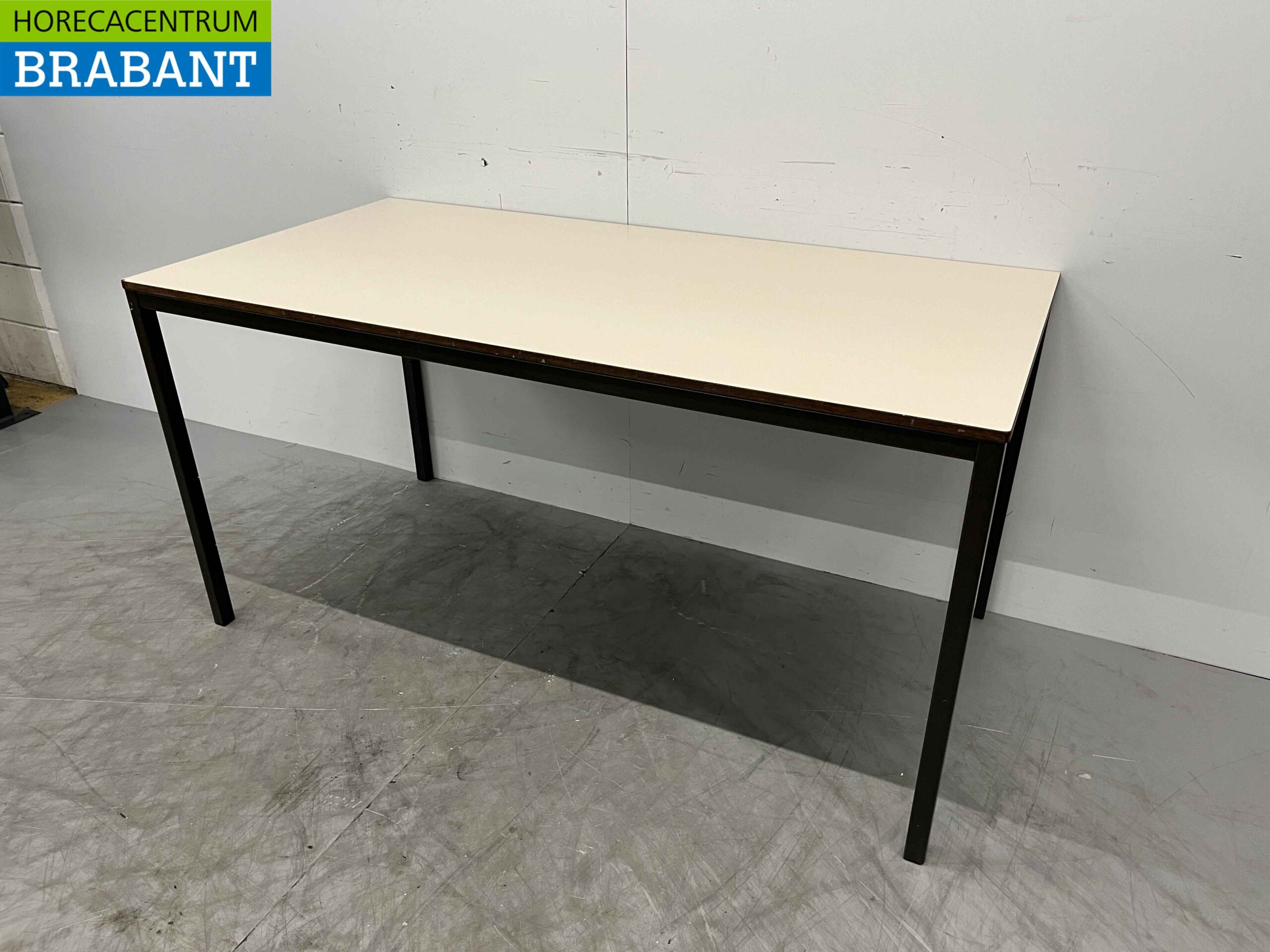 Table Dining Table 150 x 75 x 75 cm Catering Catering Center Brabant