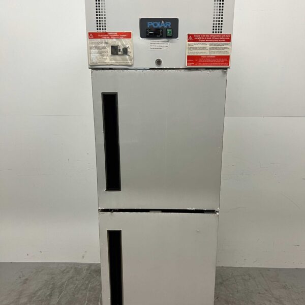 Stainless steel Polar refrigerator cooling 600 liters 230V Catering