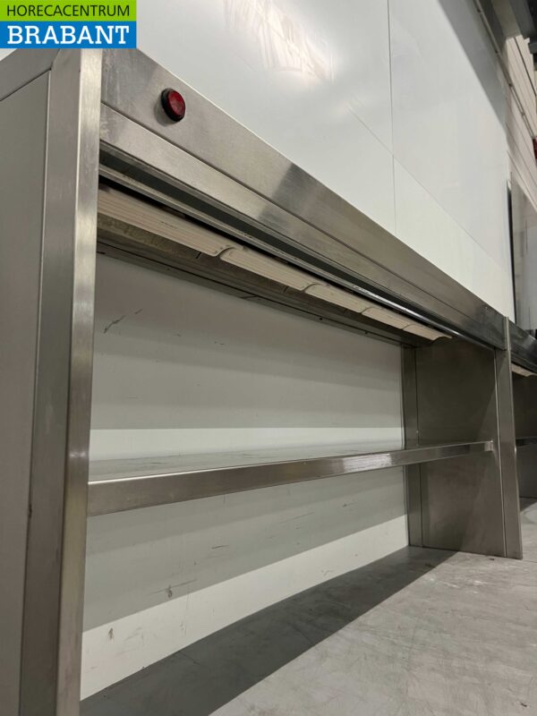 Stainless steel warming bridge Heated etagere 299 cm Horeca - Image 4