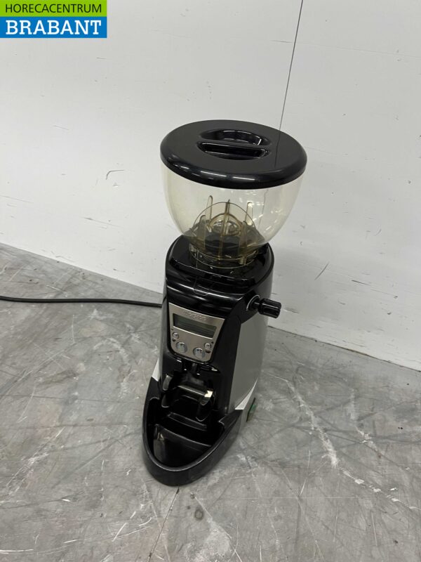 Casadio Eneo On Demand Digital Coffee Grinder Bean Grinder 230V Catering - Image 3