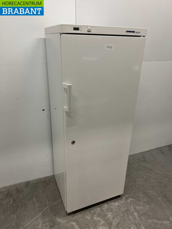 Liebherr Profi Line Refrigerator Cooling 352 liters 230V Horeca - Image 2