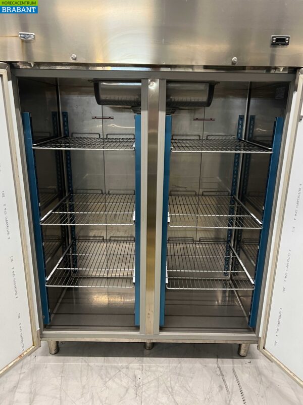 Stainless steel Zanussi Double door 2-door Refrigerator 1300 liters 230V Horeca - Image 4