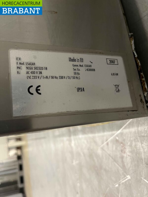 Stainless steel Zanussi LS6EA Dishwasher Front Loader 400V Catering - Image 5