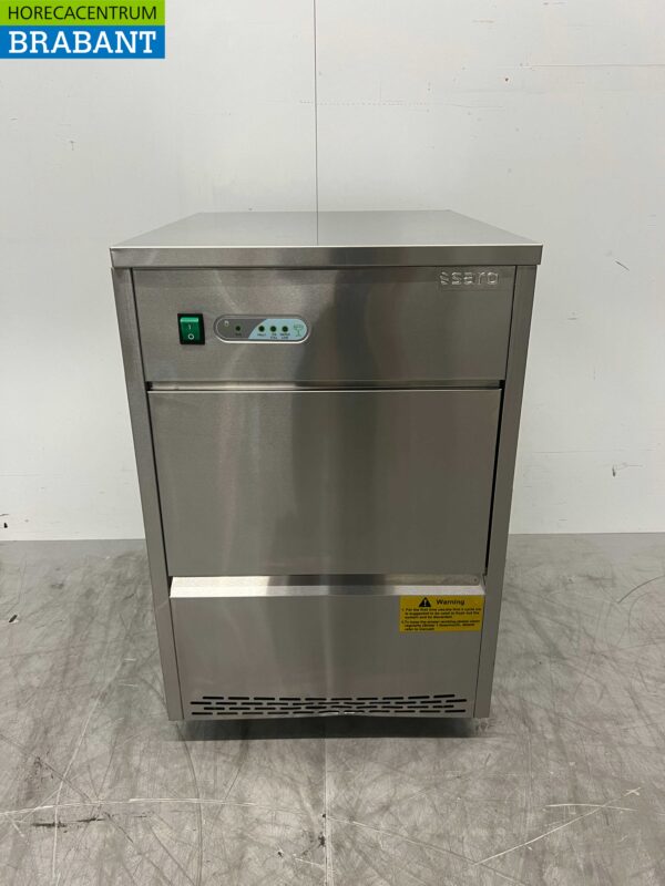 Stainless steel Saro 325-1005 ice cube machine ice cube machine 26 kg p/d 230V Horeca