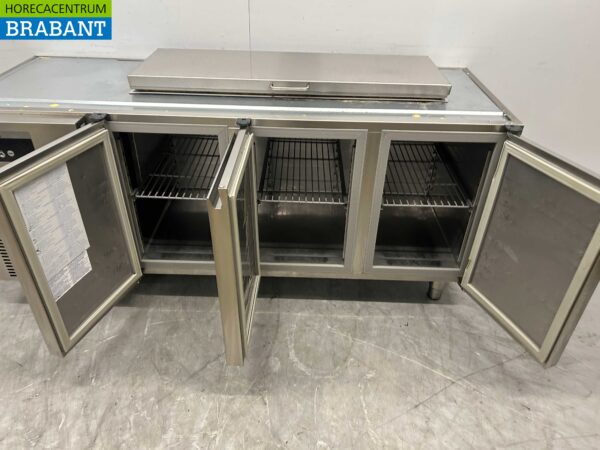 Stainless steel Sagi Refrigerated Workbench 3 doors 185 cm 230V Horeca - Image 4