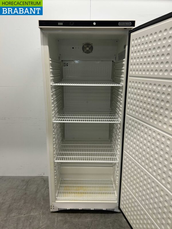 Maxxfrost refrigerator cooling 570 liters 230V Horeca - Image 4