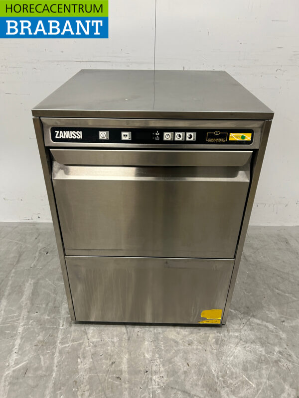 Stainless steel Zanussi Zucai Dishwasher Dishwasher Front Loader 400V Catering