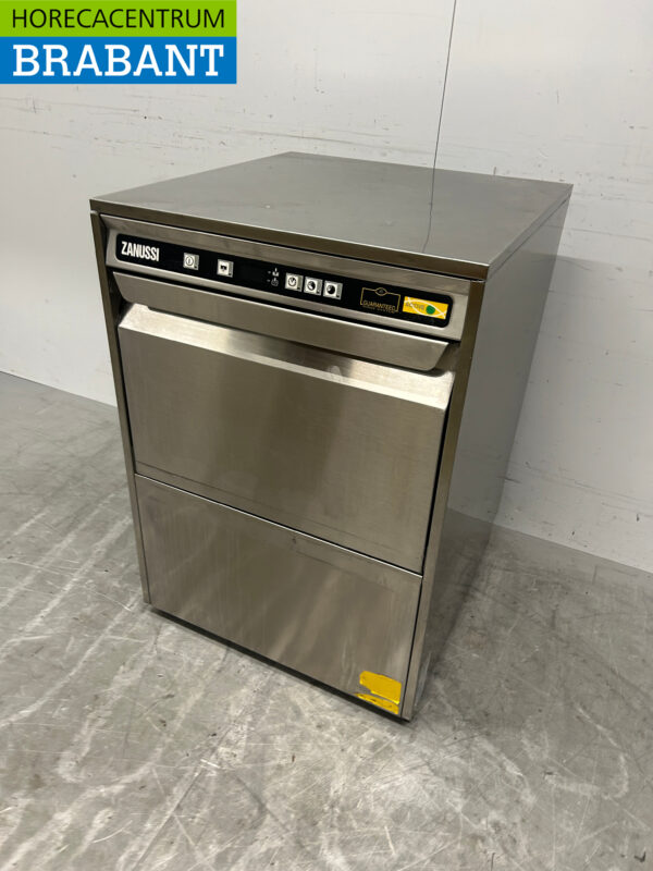 Stainless steel Zanussi Zucai Dishwasher Dishwasher Front Loader 400V Catering - Image 2