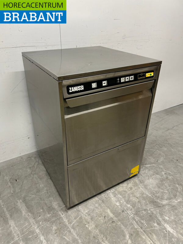 Stainless steel Zanussi Zucai Dishwasher Dishwasher Front Loader 400V Catering - Image 3