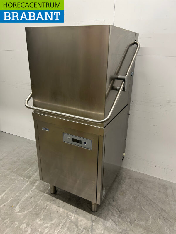 Stainless steel Classeq P500A Slide-through dishwasher Drain pump 400V Horeca - Image 2