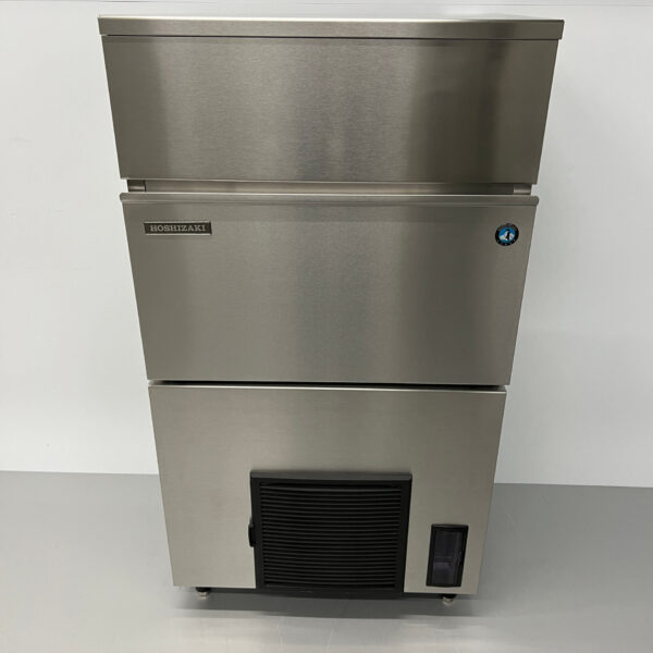 Stainless steel Hoshizaki IM-100PE with 50 kg bunker Produces 104 kg per day 230V Catering
