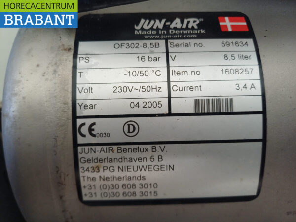 Refrigeration Cell Freezer with 2 beer tanks 500 liters installation 230V Catering - Image 11