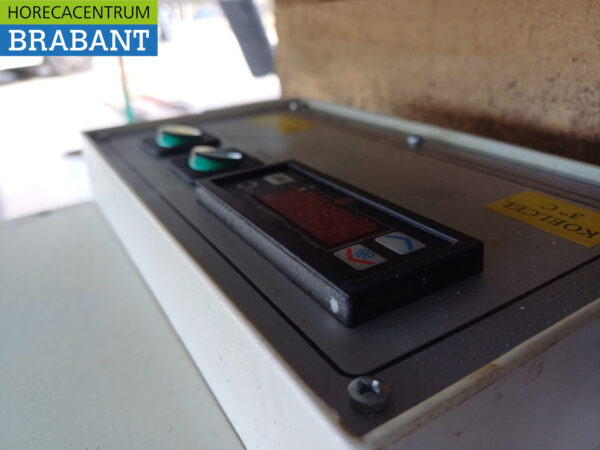 Refrigeration Cell Freezer with 2 beer tanks 500 liters installation 230V Catering - Image 6