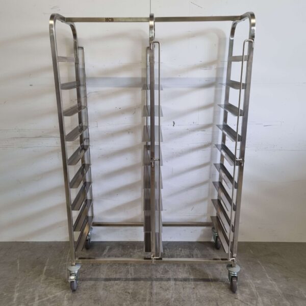 Stainless steel HCB Regal trolley for 18 wash crates wash baskets 50 x 50 cm Horeca