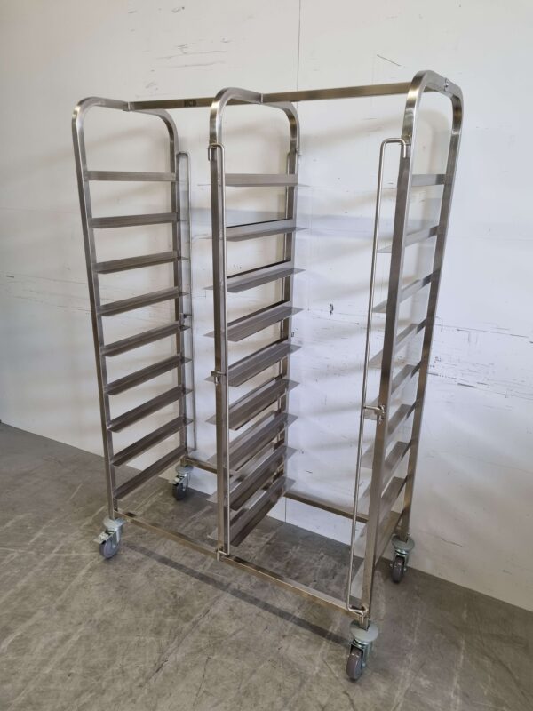 Stainless steel HCB Regal trolley for 18 wash crates wash baskets 50 x 50 cm Horeca - Image 2