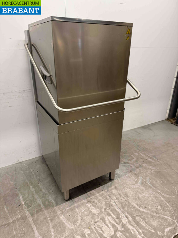 Stainless steel Zanussi HHT8 Pass-through dishwasher Dishwasher 400V Catering - Image 3