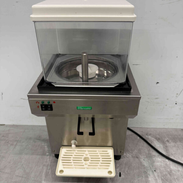 Stainless steel Beverage dispenser chilled dispenser 8 liters 230V Catering