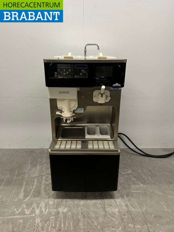 Stainless steel Carpigiani GK3T Soft ice cream machine Milkshake machine 400V Horeca
