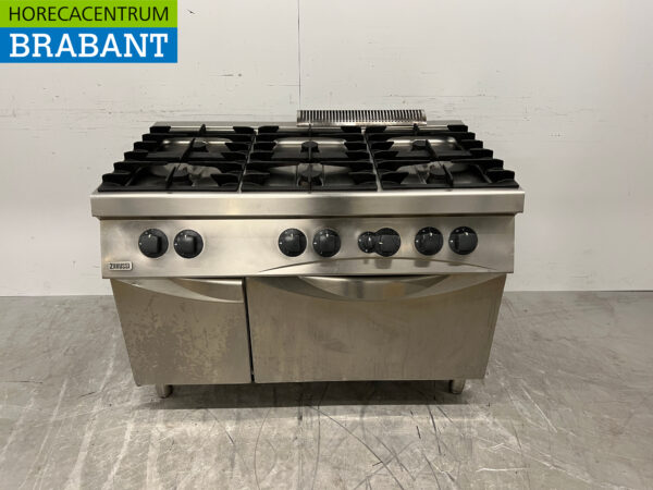 Stainless steel Zanussi 6 burner stove with oven GAS Catering
