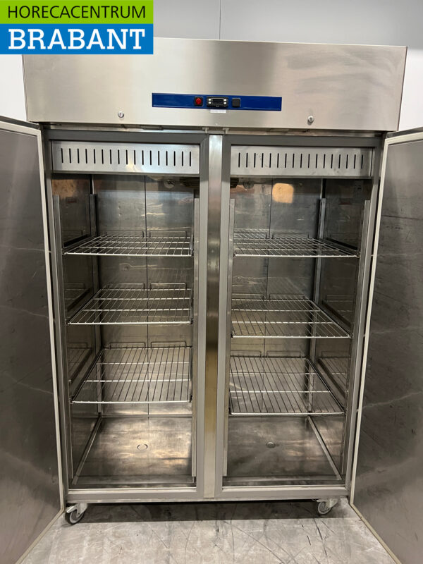 Stainless steel Metos Double door Refrigerator 1400 liters 230V Catering - Image 4