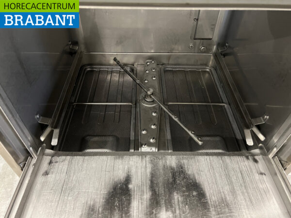 Stainless steel Zanussi Dishwasher 400V Catering - Image 4