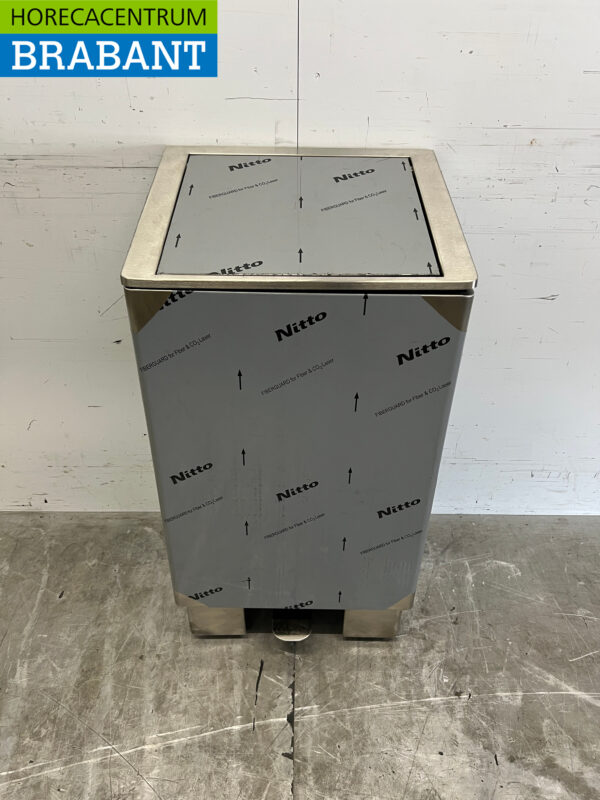 Stainless steel Saro Waste Bag Holder Waste Bin Soft Close 120 liters Catering