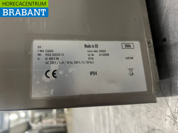 Stainless steel Zanussi LS6EAH Dishwasher Front Loader 400V Catering - Image 6