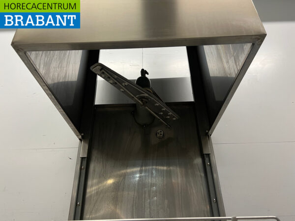 Stainless steel Zanussi NHT Sliding dishwasher 400V Catering - Image 5