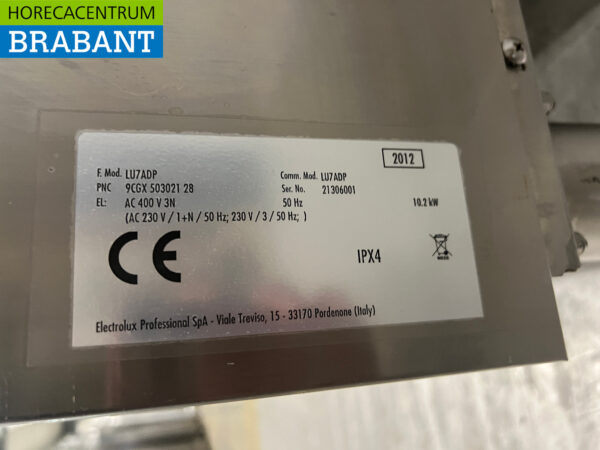 Stainless steel Zanussi Dishwasher with drain pump 400V Catering - Image 7