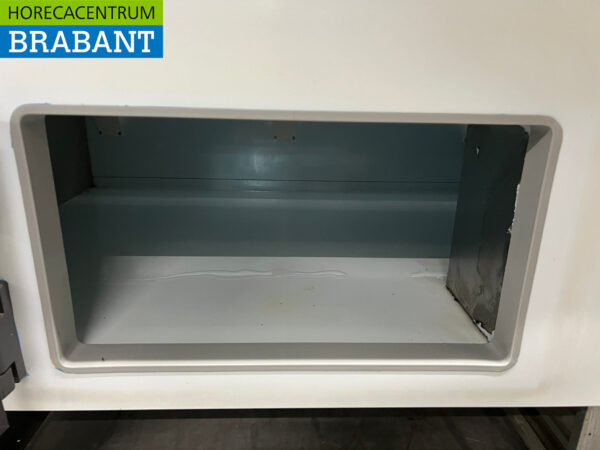 DGD Refrigerated Display Case Snack Display Case Refrigerated Display Case 248.5 cm 230V Cafeteria Fries Tent Catering Industry - Image 5